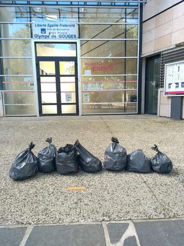30/08/2020 - Action de nettoyage du parvis de l'école Olympe de Gouges