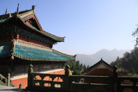 Lors d'une retraite en chine au sein d'un temple taoiste aux monts Wu dang