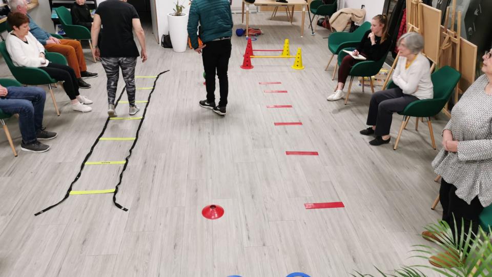 séance de gym APA avec l'association MA VIE APA