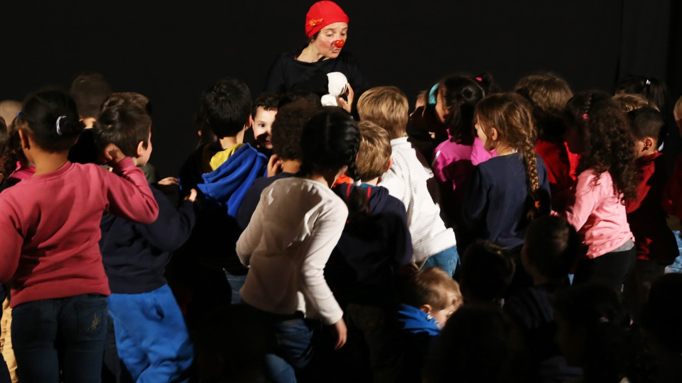 spectacle " couleurs de monde"