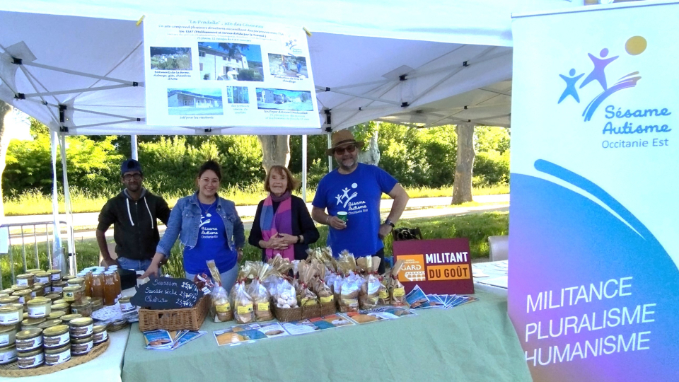 Marché solidaire Prades le Lez - vente des produits de nos ESAT